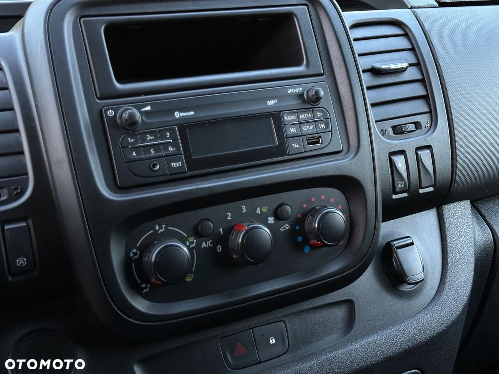Opel VIVARO,  RENAULT TRAFIC L2 - 10
