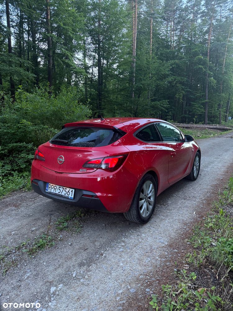 Opel Astra 1.4 T Enjoy - 4