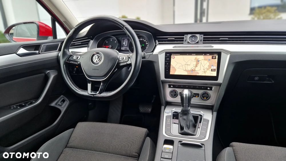 Volkswagen Passat - 28