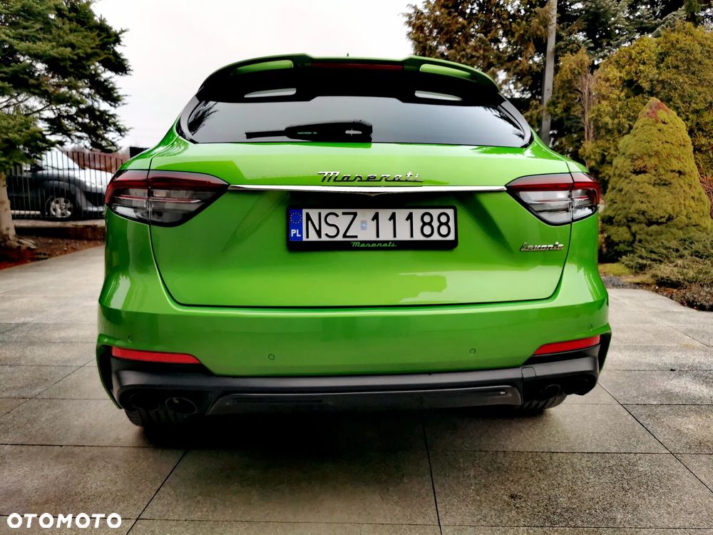 Maserati Levante - 4
