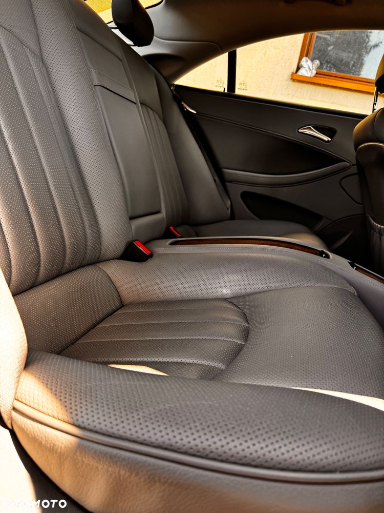 Mercedes-Benz CLS 320 CDI 7G-TRONIC DPF - 12