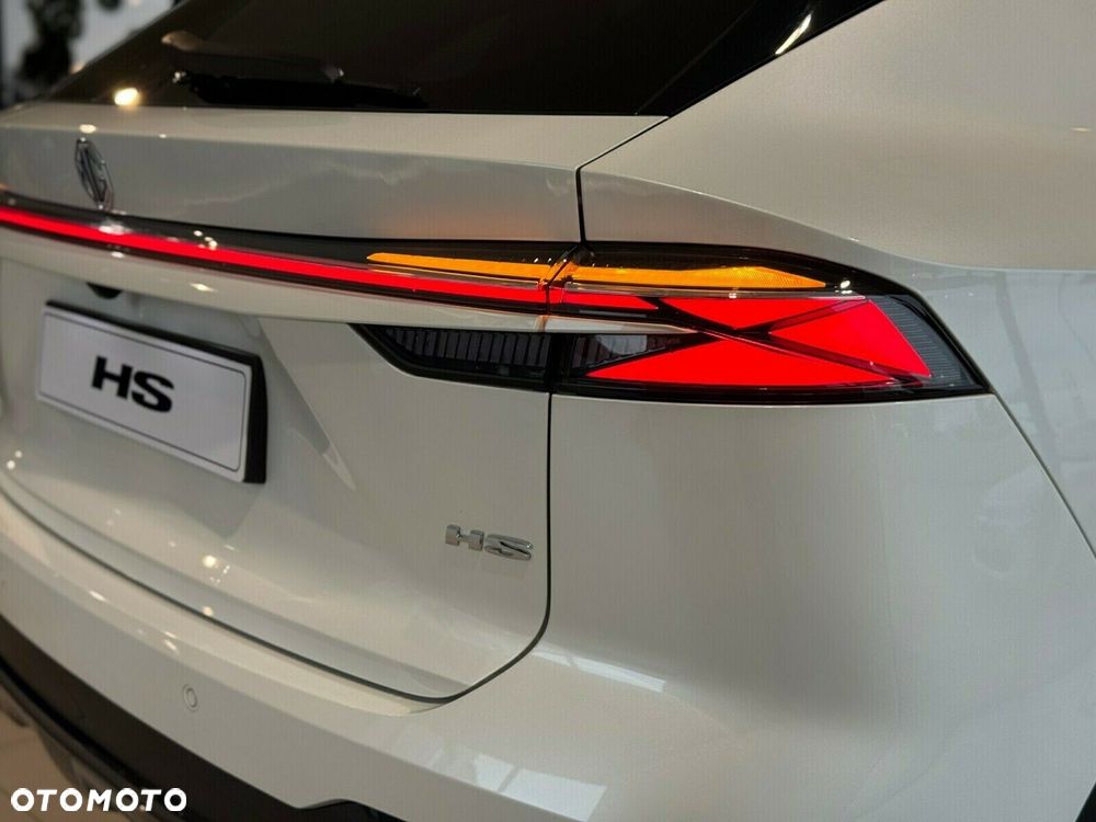 MG HS 1.5 T-GDI Exclusive DCT - 8