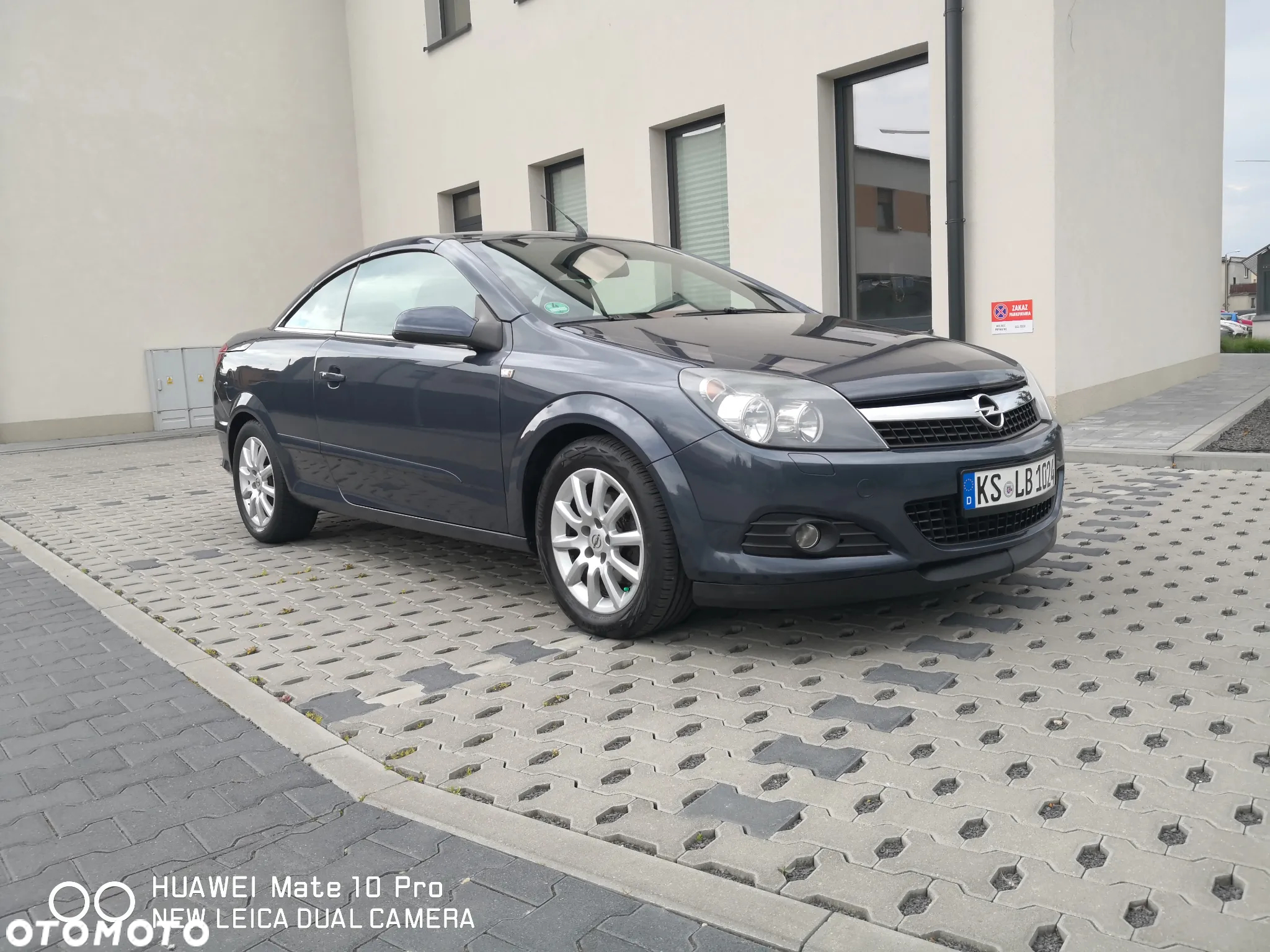 Opel Astra TwinTop 1.8 Cosmo - 30