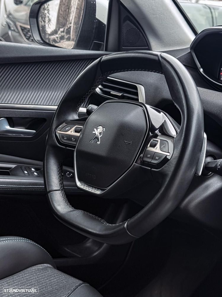 Peugeot 3008 - 10