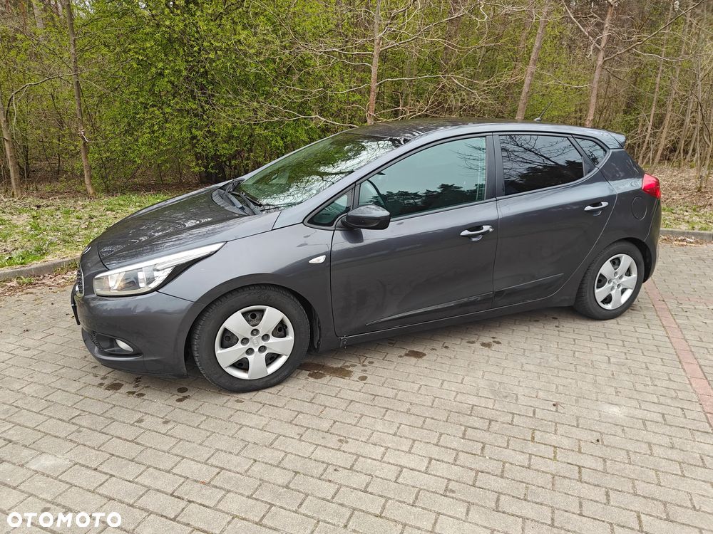 Kia Ceed - 3