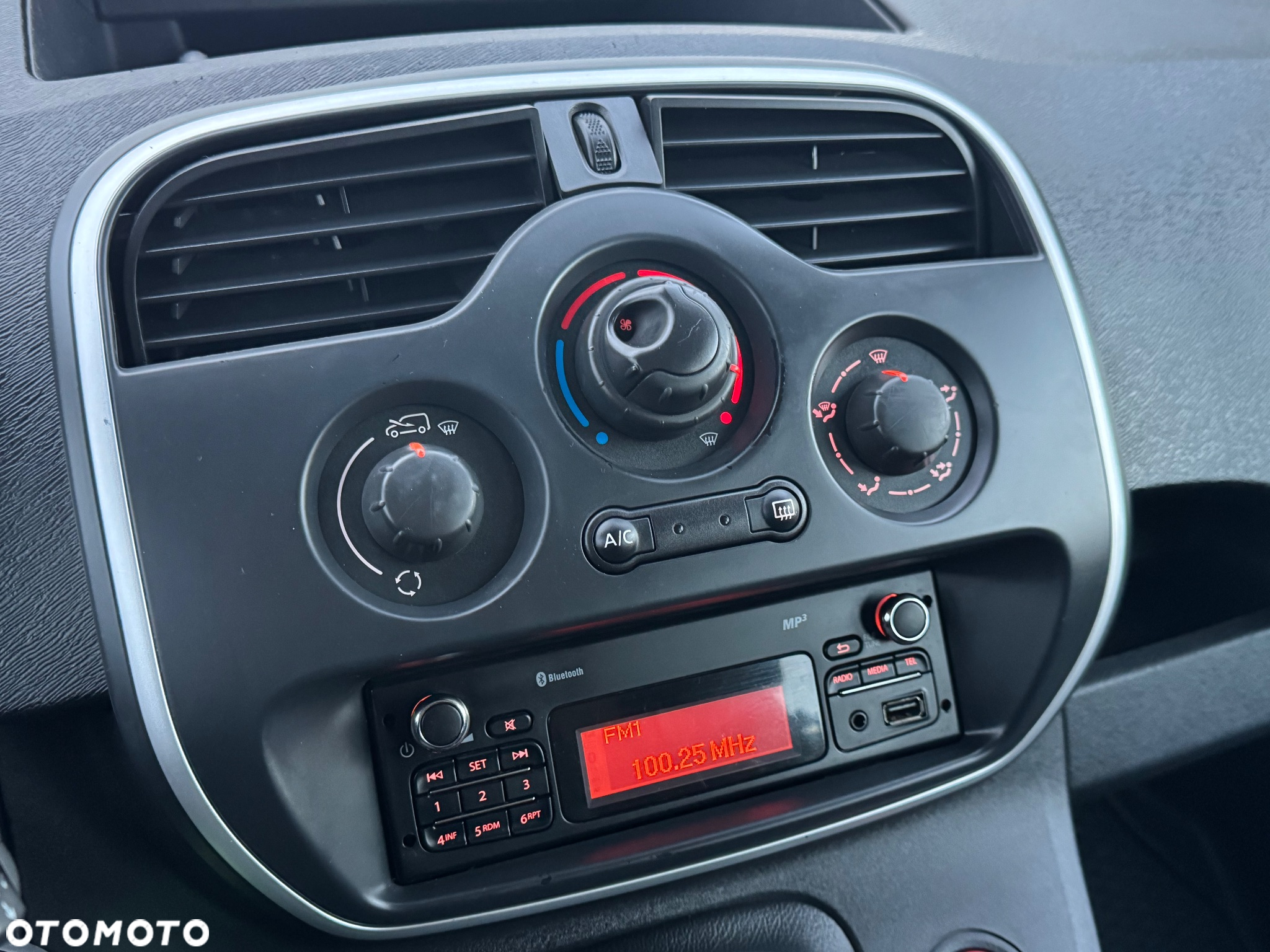 Renault Kangoo 1.5 dCi Zen - 19