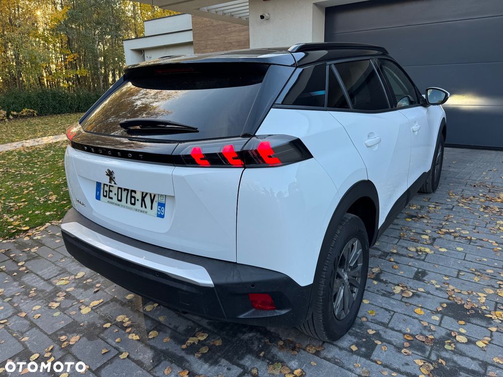 Peugeot 2008 PureTech 100 Style - 24