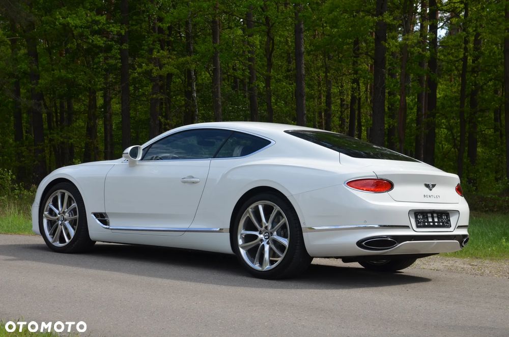 Bentley Continental GT - 5