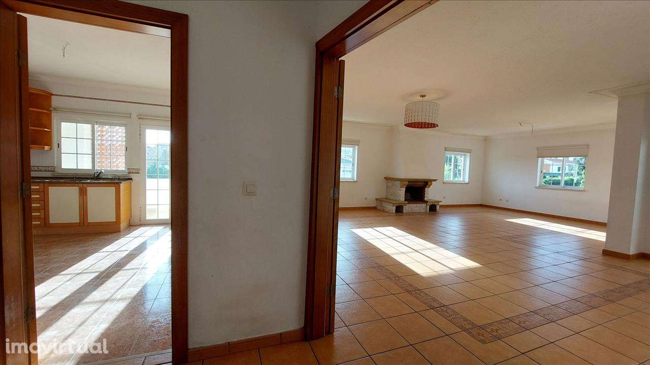 Apartamento em Sintra, São Pedro Penaferrim - Grande imagem: 3/27