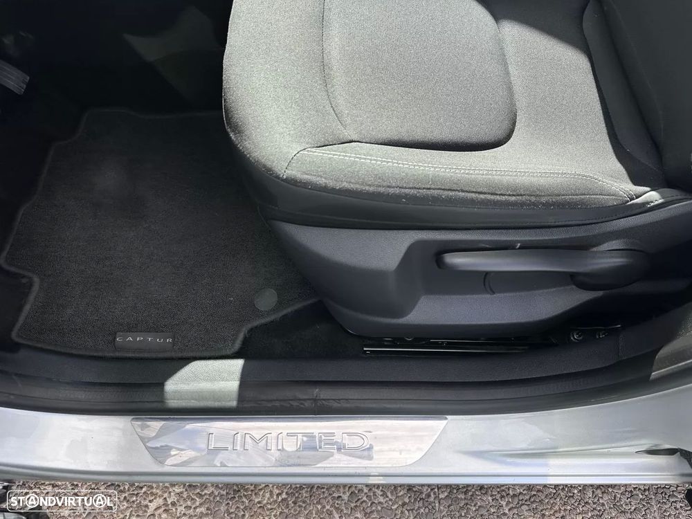 Renault Captur (ENERGY) dCi 90 EDC LIMITED - 26