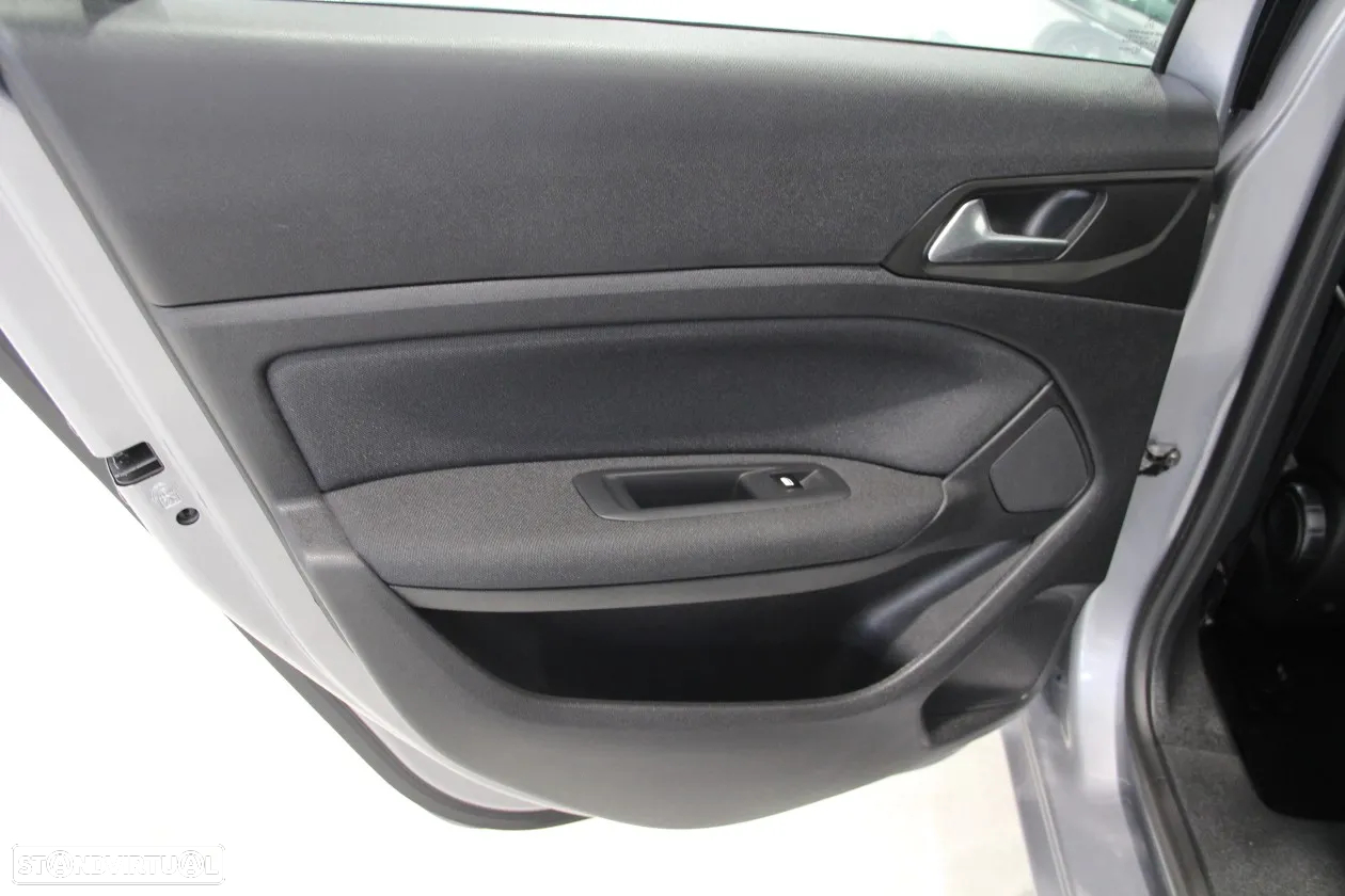Peugeot 308 1.2 PureTech Access - 20