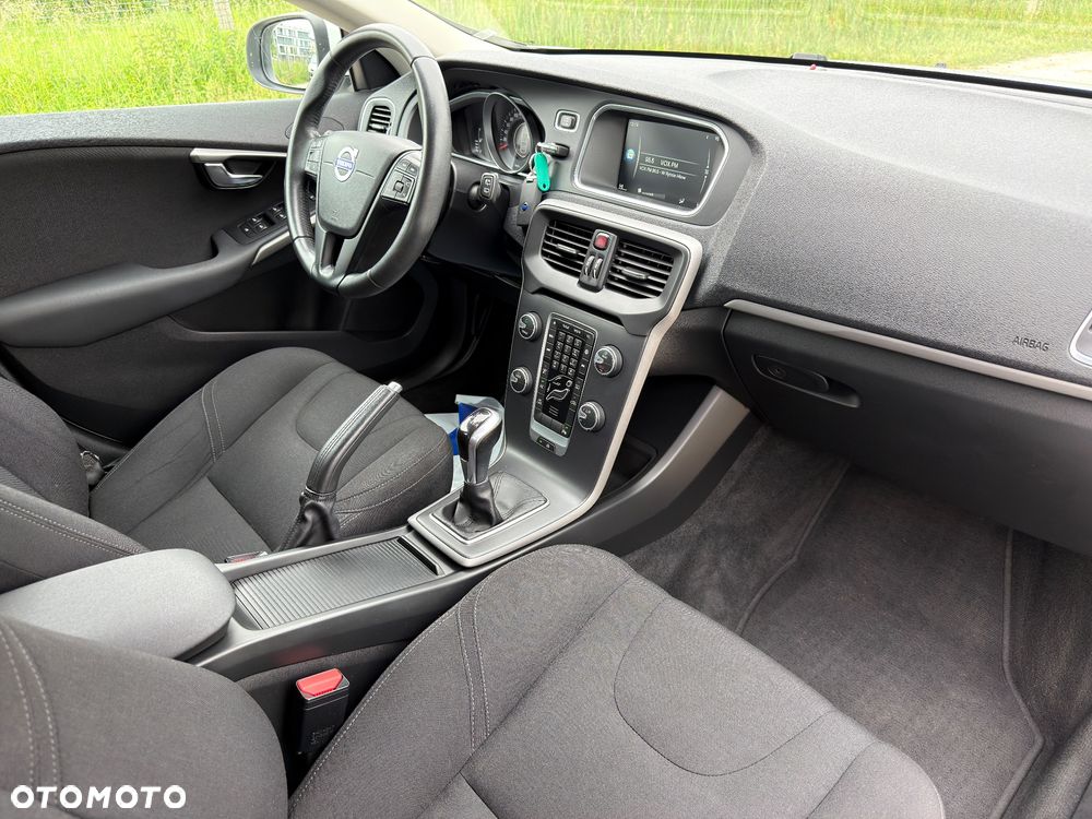 Volvo V40 T3 Drive-E Kinetic - 33