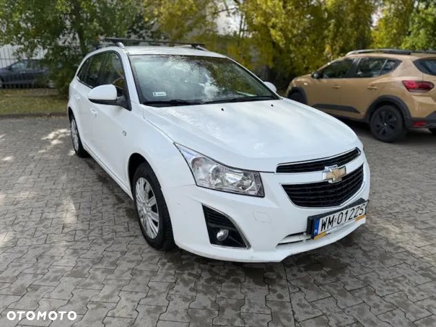 Chevrolet Cruze Station Wagon 1.6 LS - 3