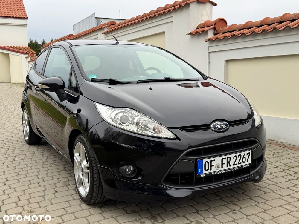 Ford Fiesta - 35