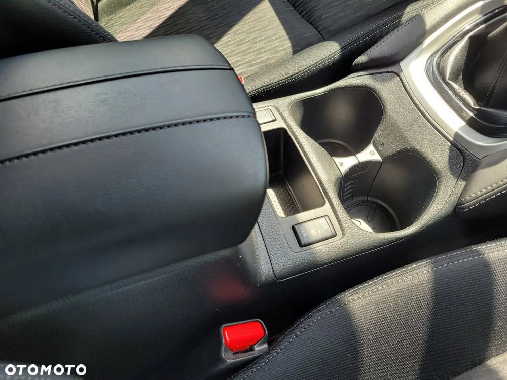 Nissan X-Trail 1.6 DIG-T N-Connecta - 17