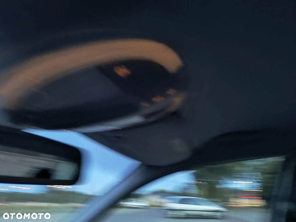 Mercedes-Benz Klasa E 200 Kompressor T Elegance - 35