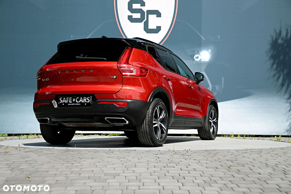 Volvo XC 40 T4 AWD R-Design - 11