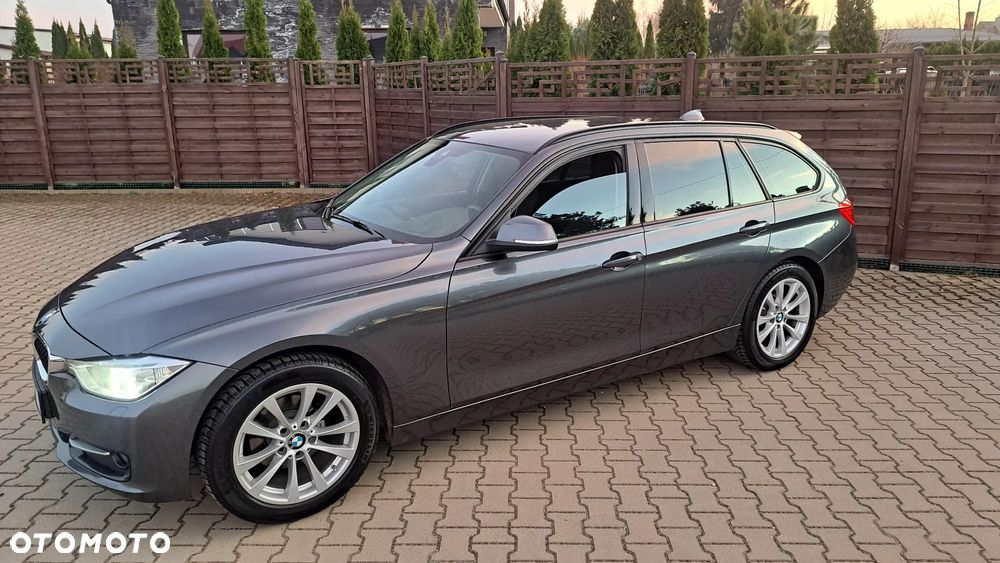 BMW Seria 3 318d Sport Line - 7