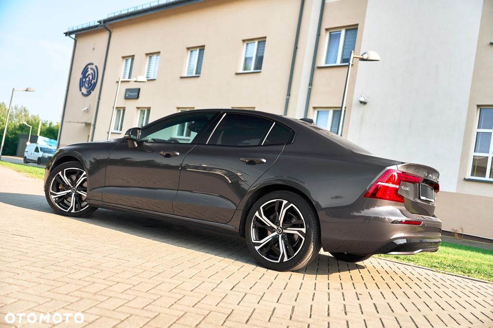 Volvo S60 B4 B Geartronic RDesign - 4