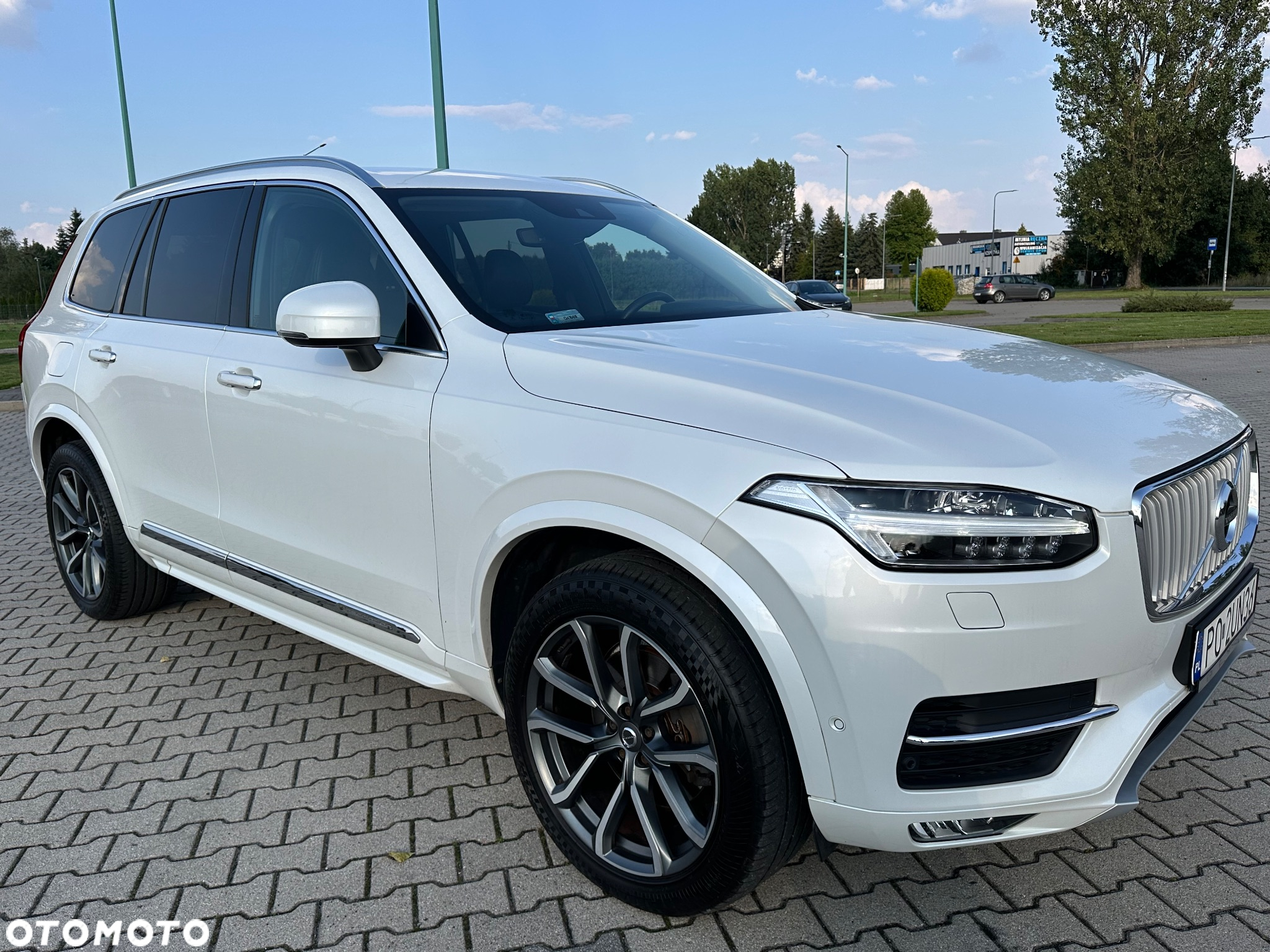 Volvo XC 90 - 2