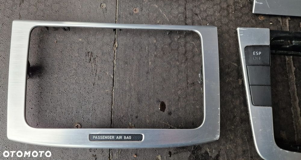 DEKORY LISTWY OZDOBNE RAMKA POPIELNICZKA KOMPLET VW PASSAT B6 - 11