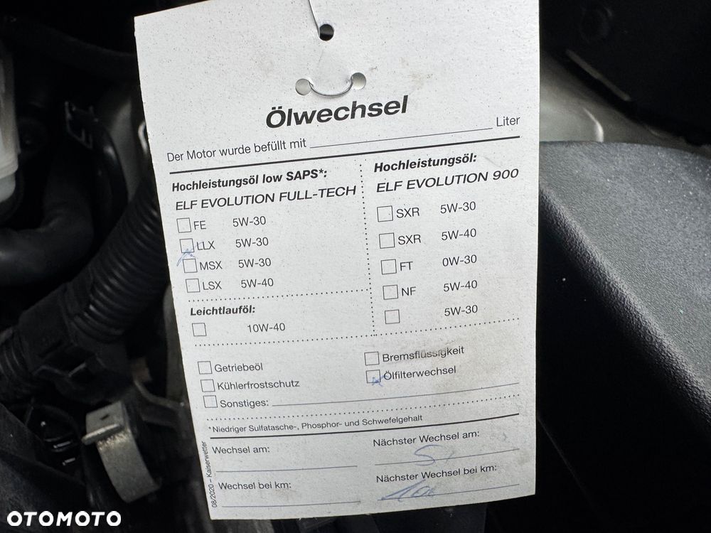 Toyota Auris 1.6 VVT-i Executive - 37