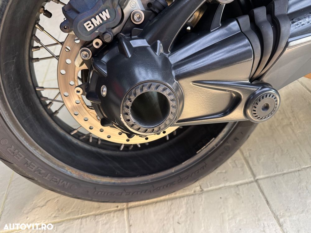 BMW R nineT - 17