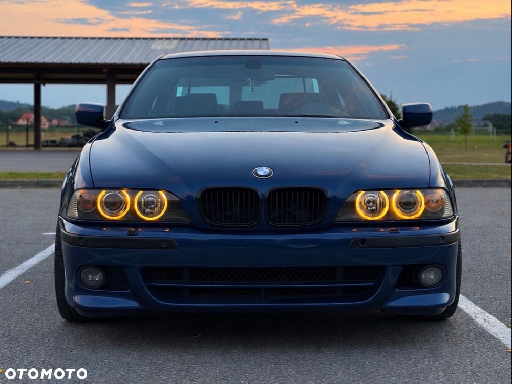BMW Seria 5 525i - 2