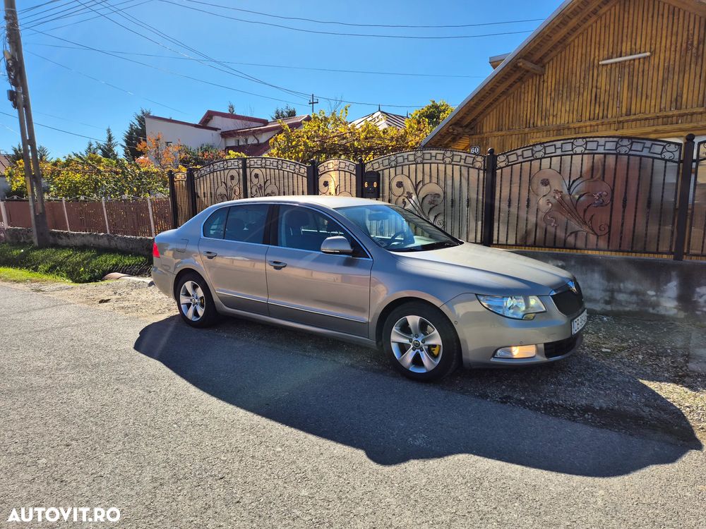 Skoda Superb 1.6 TDI GreenLine - 5