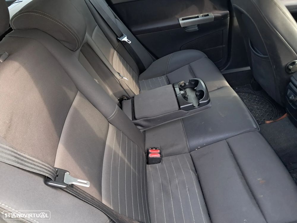 Volvo V50 1.6 D Nível 1 - 15