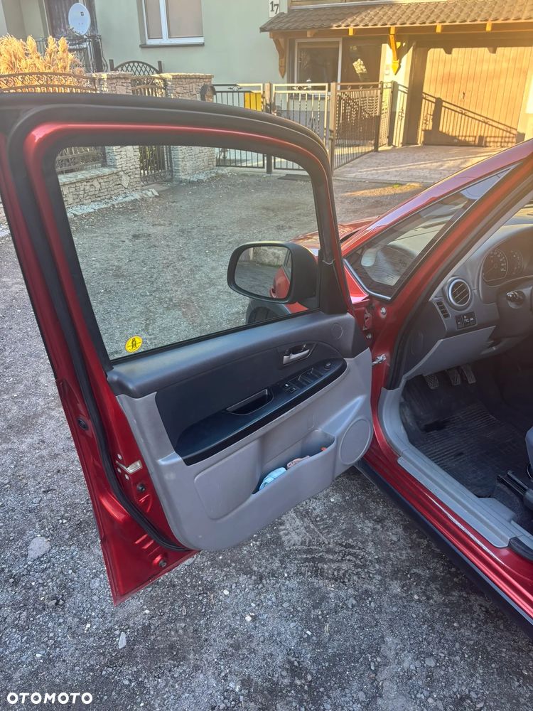 Suzuki SX4 1.6 GS / Premium 4WD - 7