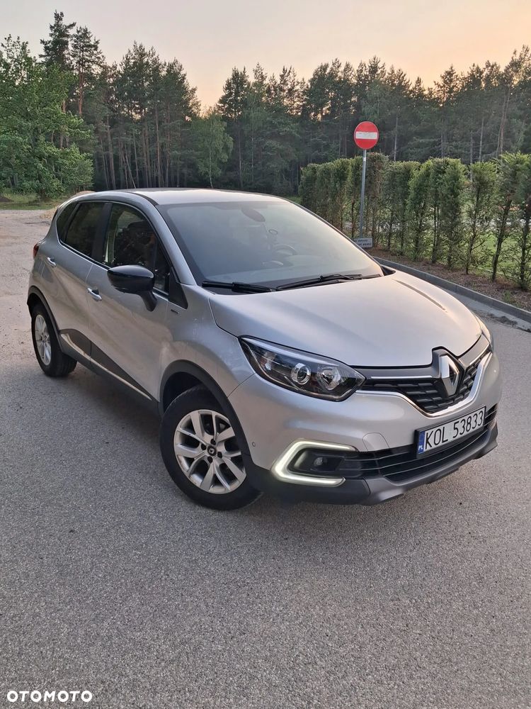 Renault Captur - 22
