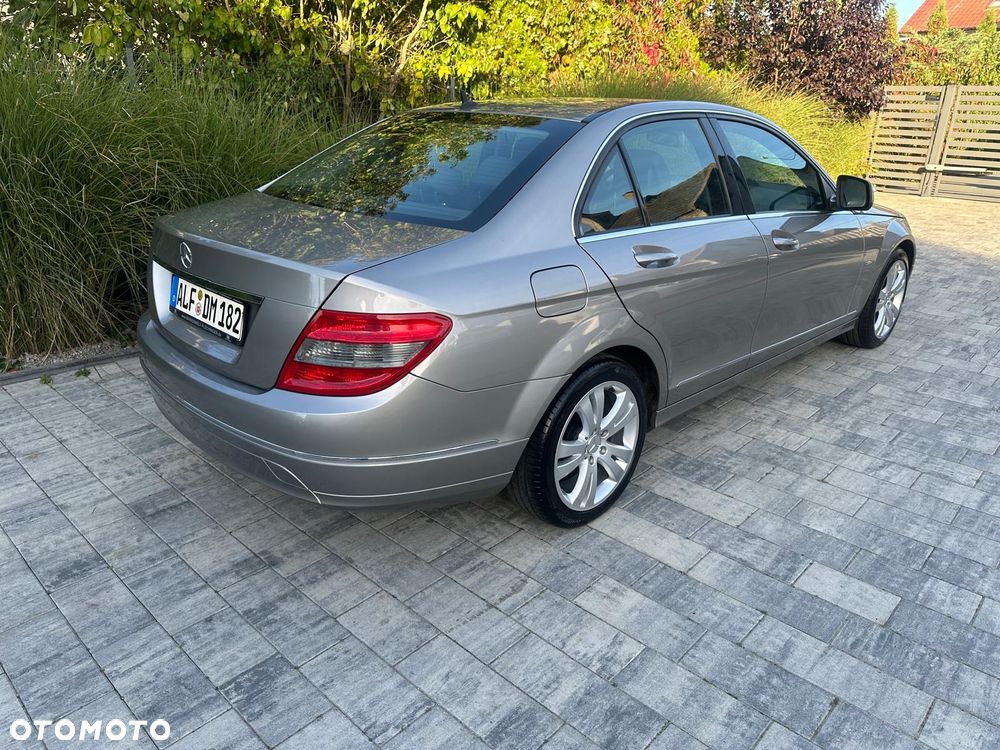 Mercedes-Benz Klasa C - 8