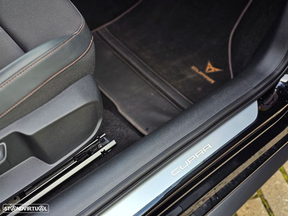 Cupra Leon 1.4 e-Hybrid VZ DSG - 28