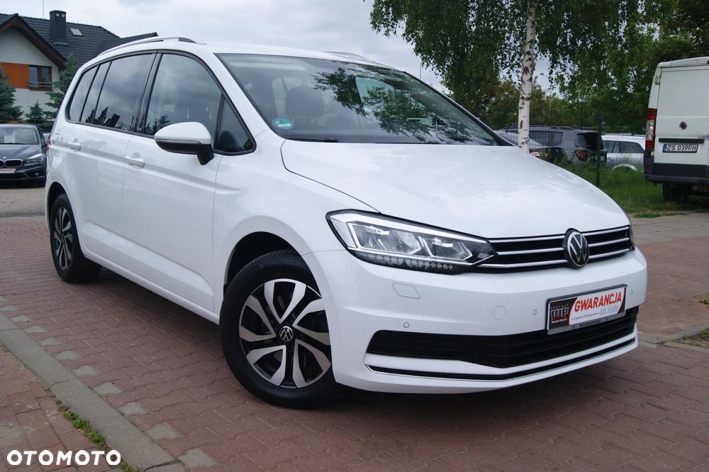 Volkswagen Touran 2.0 TDI SCR DSG ACTIVE - 2