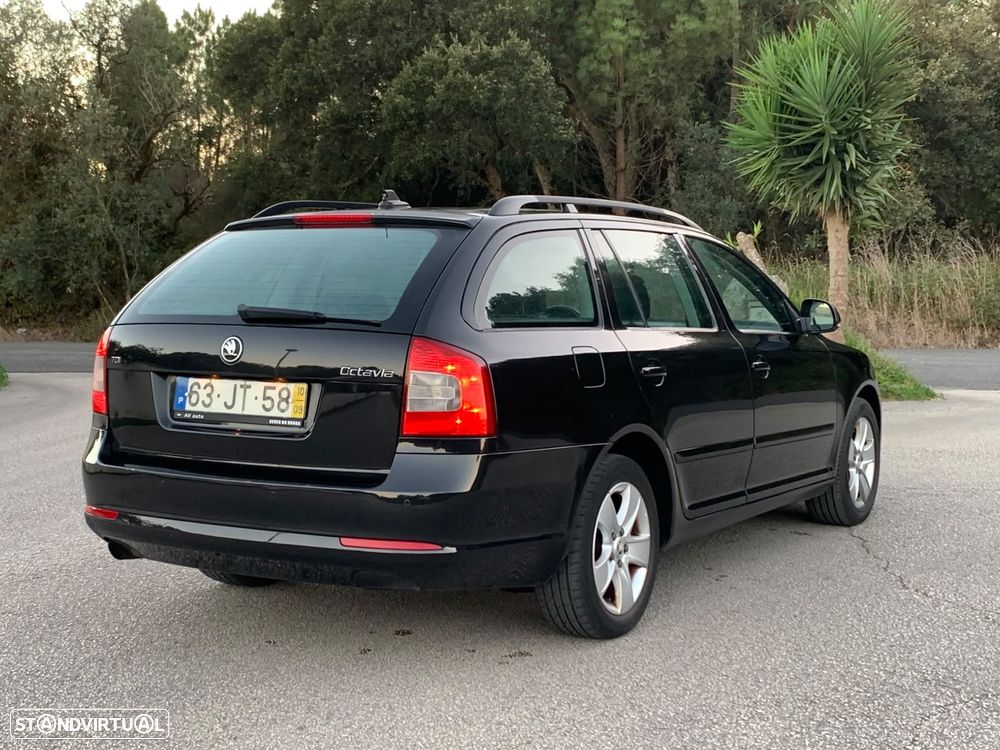Skoda Octavia Break 1.6 TDi Ambition - 11