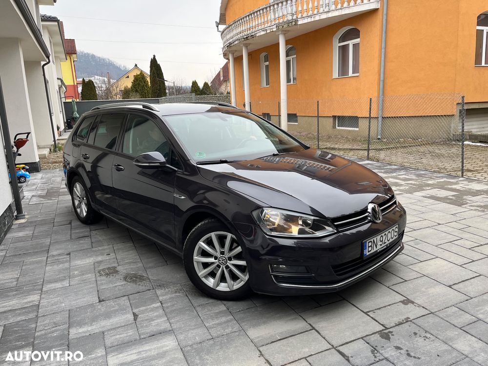 Volkswagen Golf - 21