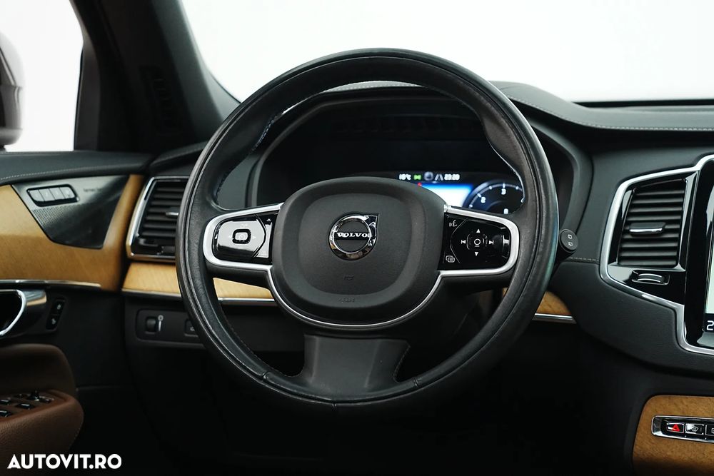 Volvo XC 90 B5 D AWD Geartronic Inscription - 31