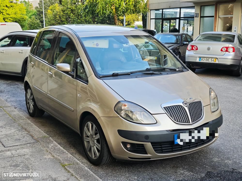 Lancia Musa 1.3 16V M-jet Platino - 2