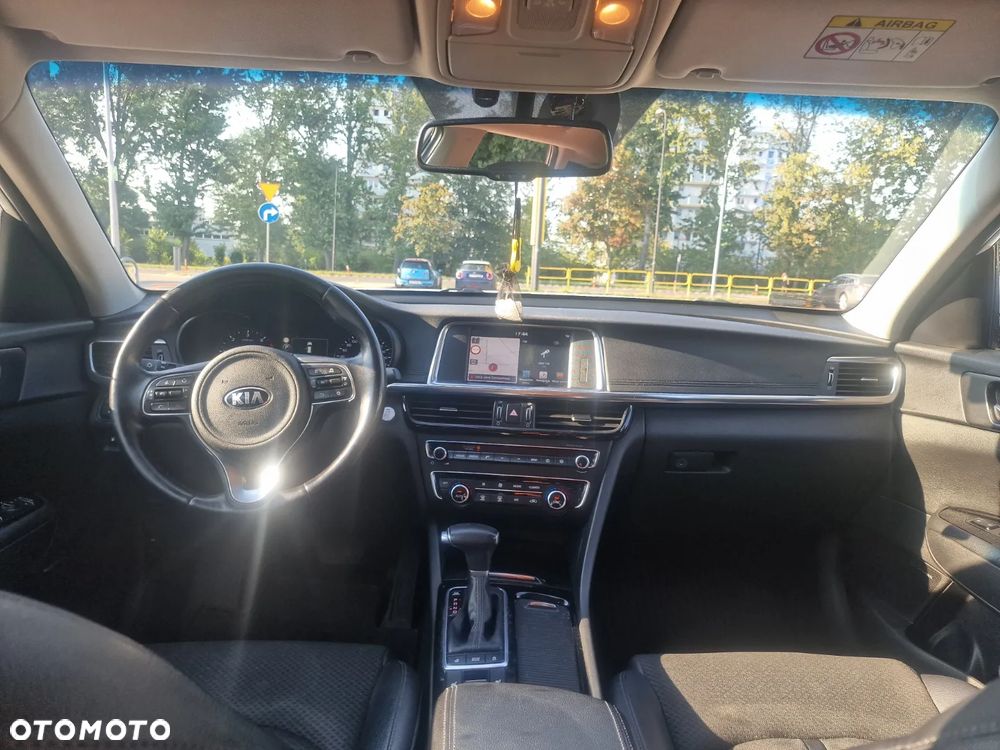 Kia Optima 1.7 CRDI L DCT - 10