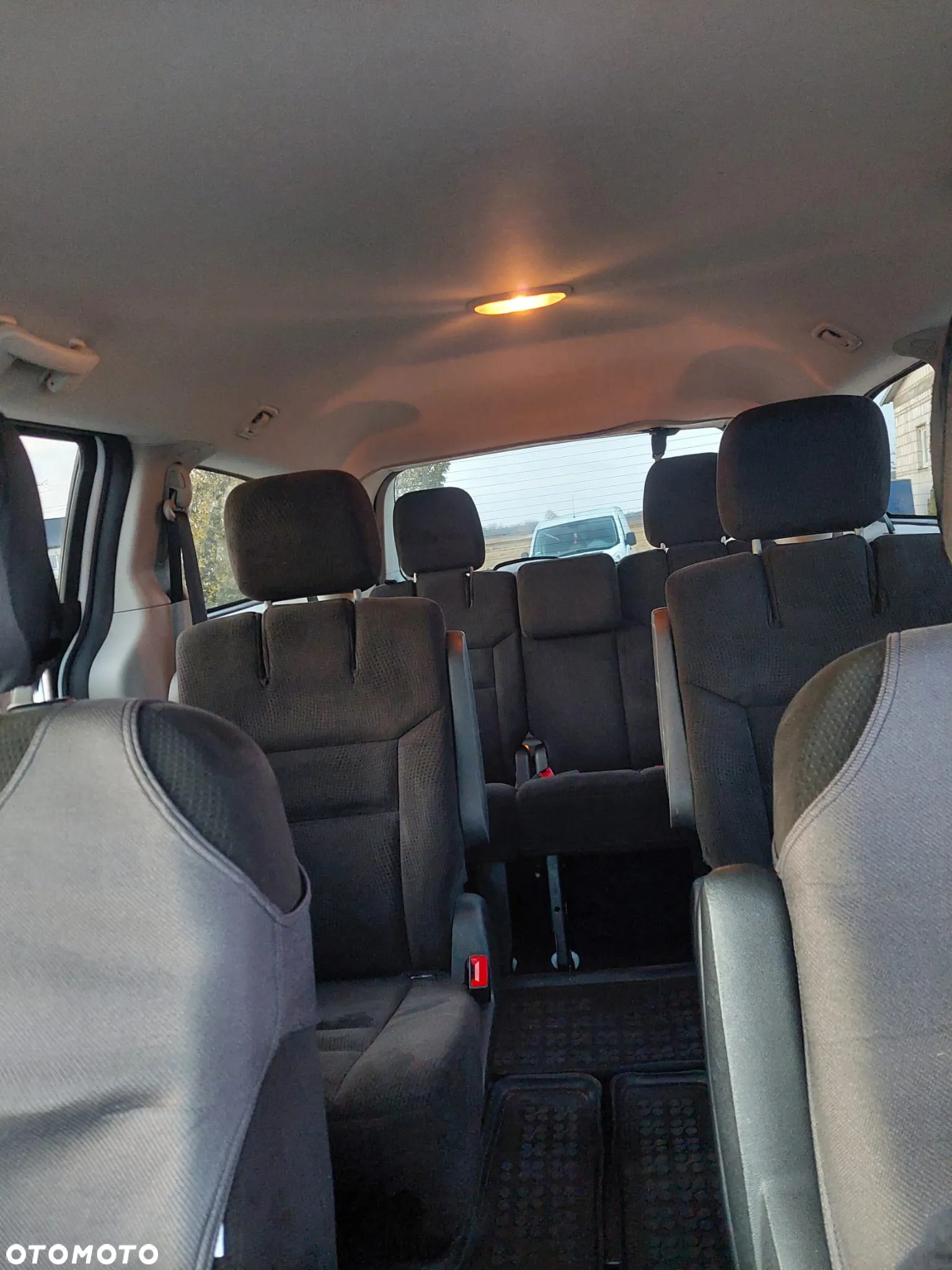 Dodge Grand Caravan 3.6 R/T - 9