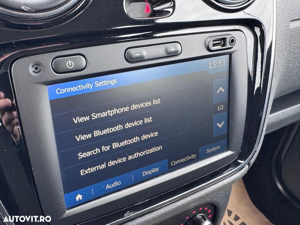 Dacia Lodgy 1.5 Blue dCi Laureate - 27