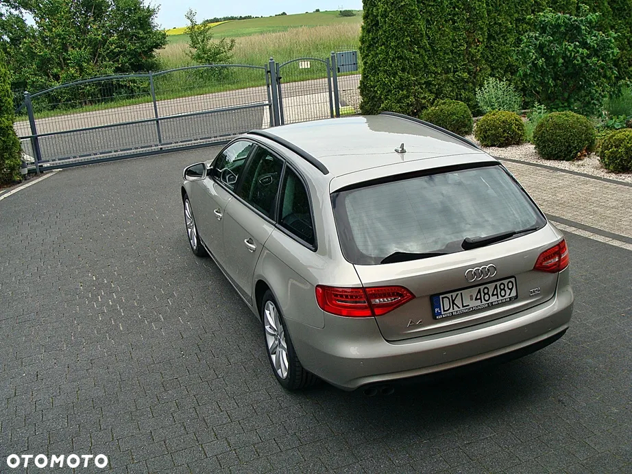 Audi A4 Avant 2.0 TDI DPF quattro S tronic Ambiente - 25