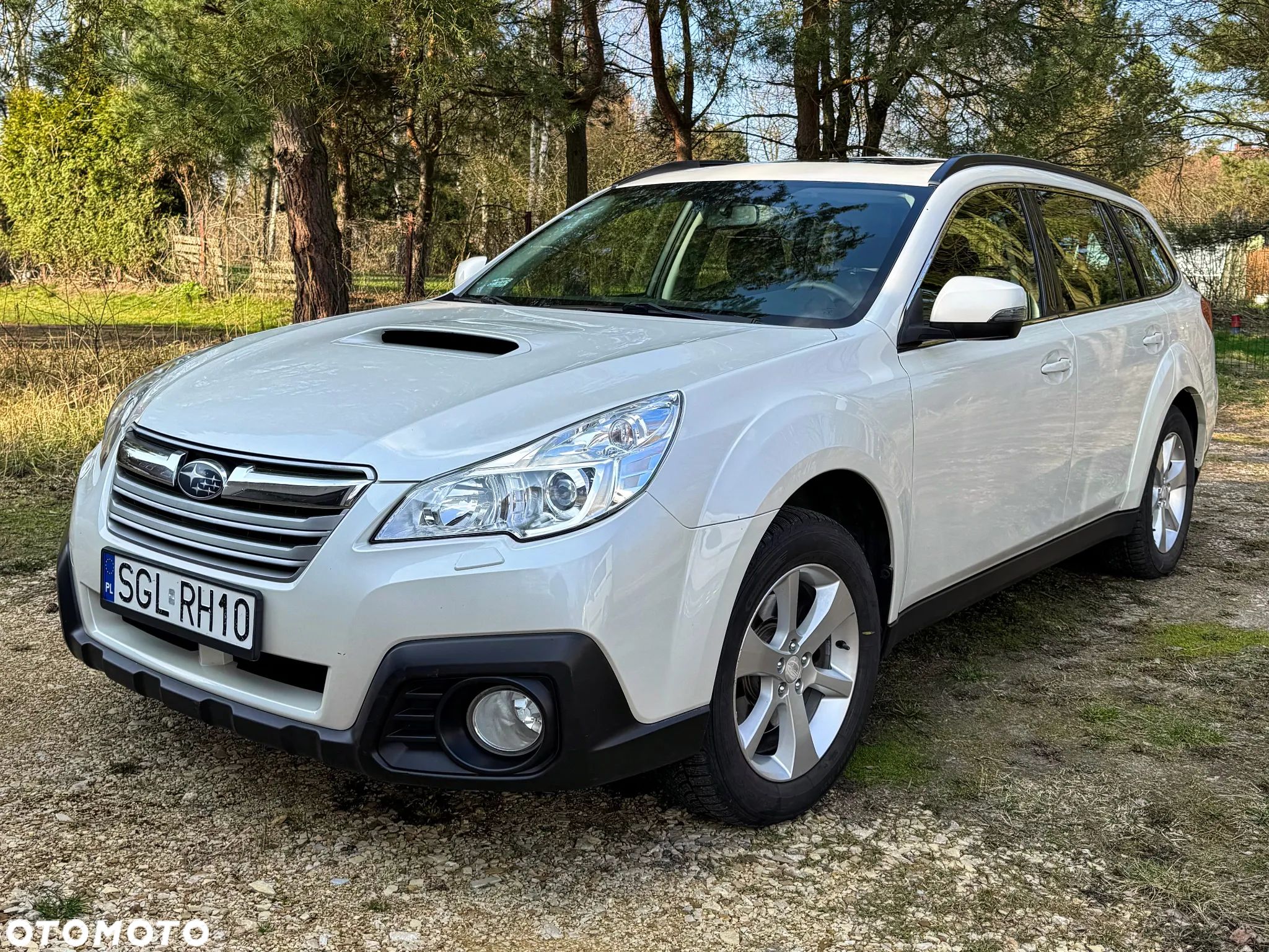 Subaru Legacy - 1