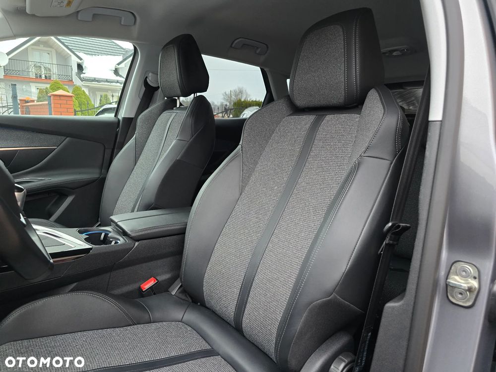 Peugeot 3008 - 32