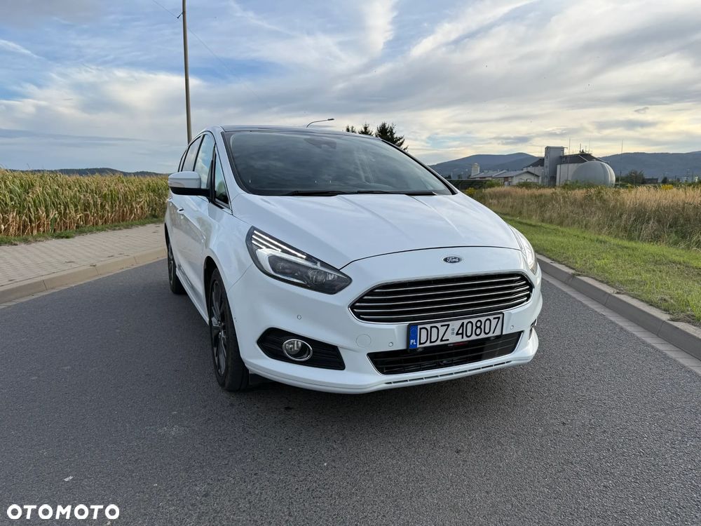 Ford S-Max 2.0 TDCi Titanium PowerShift - 6
