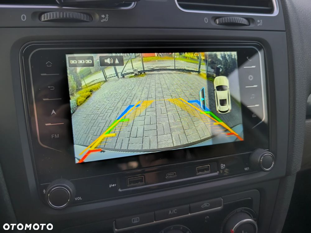 Volkswagen Golf VI 1.2 TSI Trendline - 24