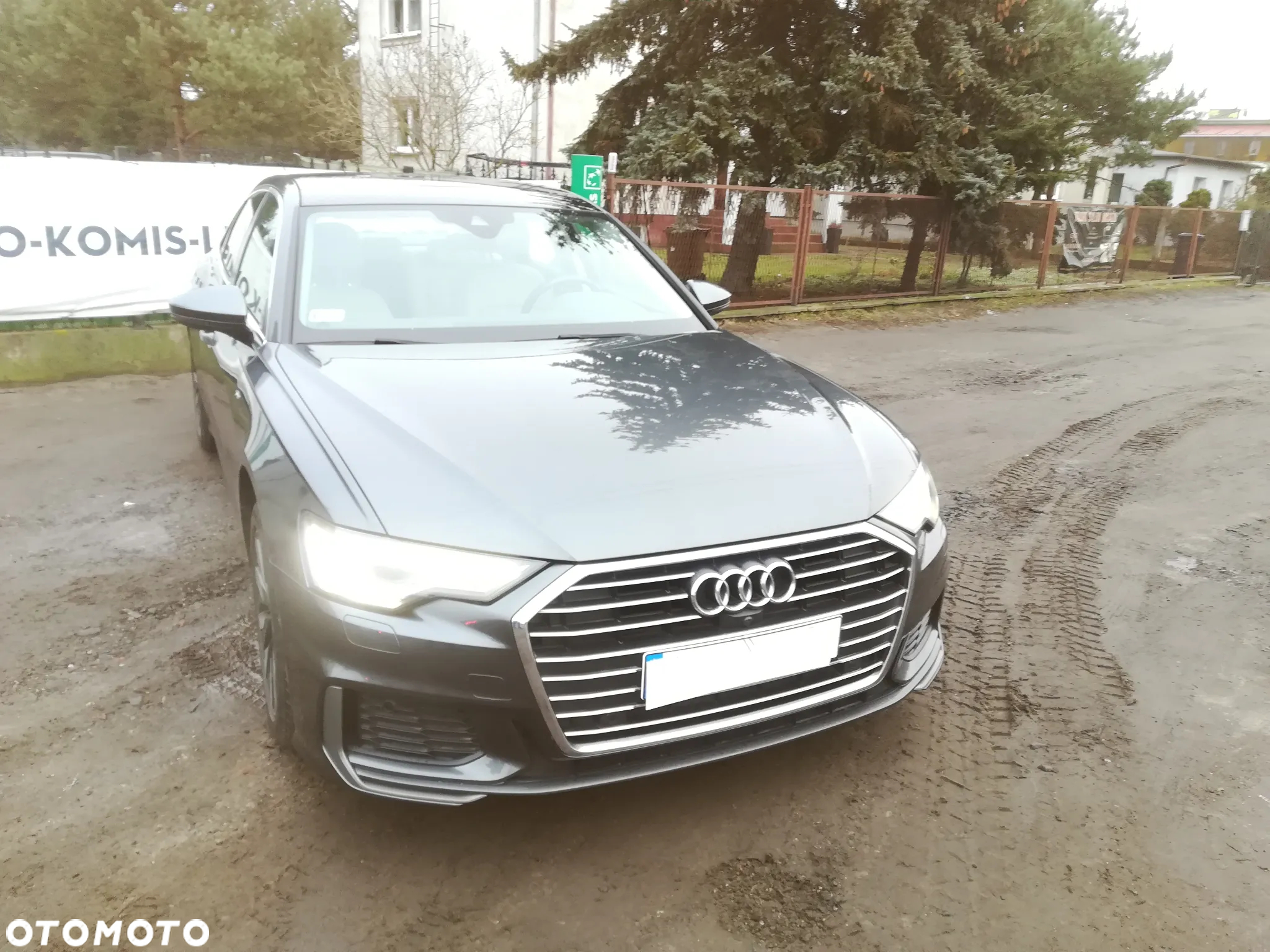 Audi A6 - 6