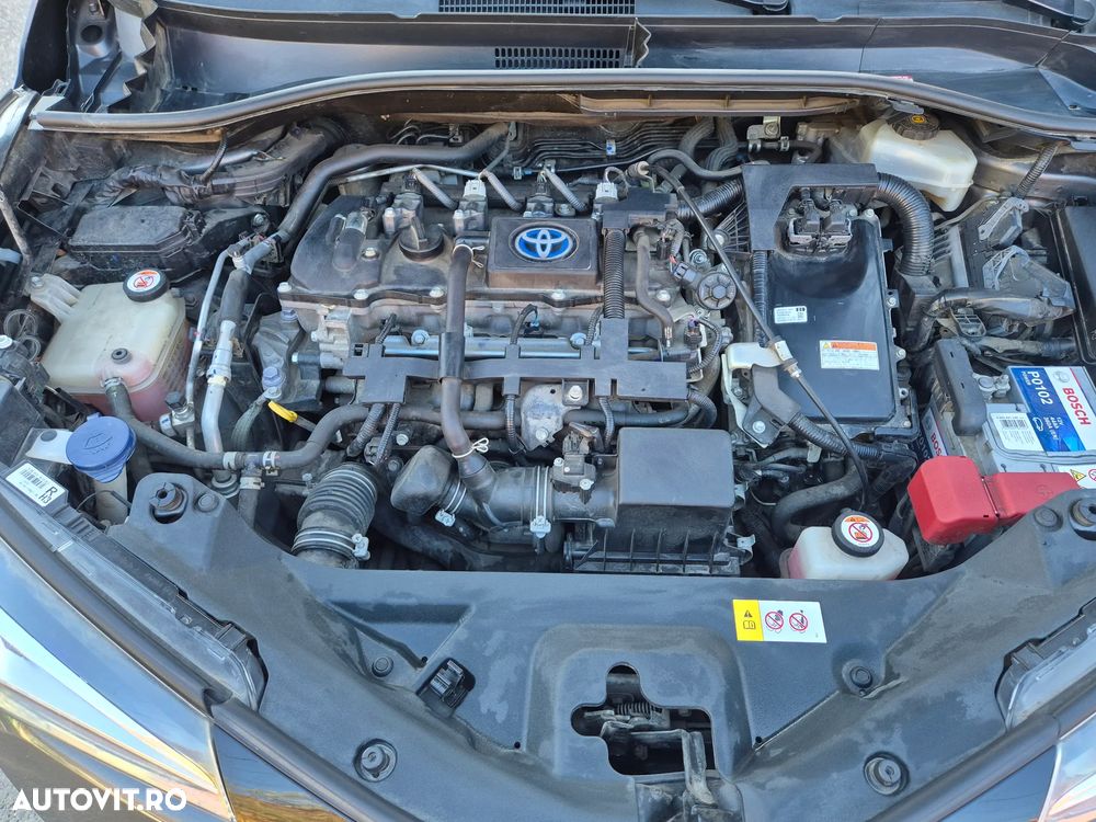 Toyota C-HR 1.8 HSD 4x2 CVT C-enter - 3