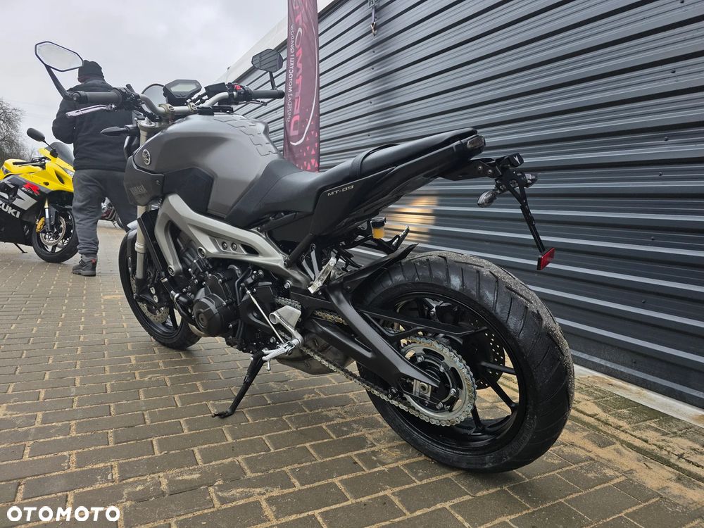 Yamaha MT - 6